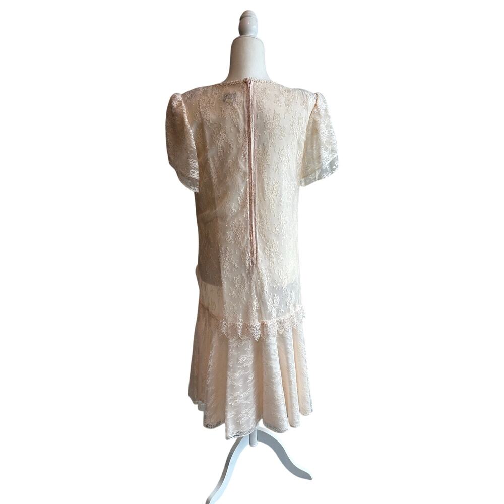 Vintage 80s Gilberti Lace Drop Waist Dress with Bow detail 14 - Picture 6 of 14